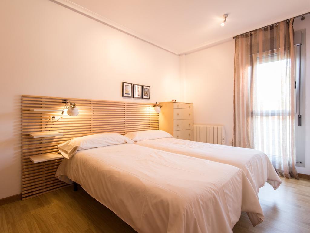 Apartamentos La Balandra De Muros Muros De Nalon Luaran gambar