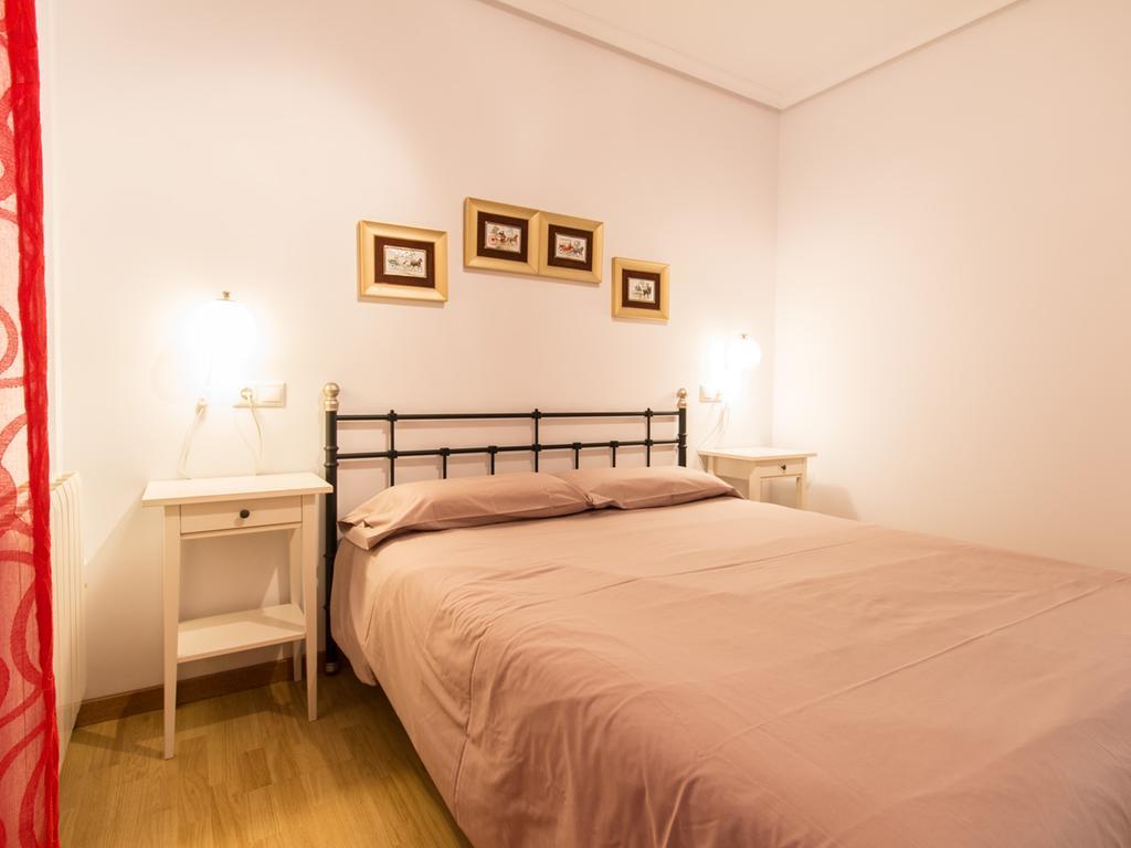 Apartamentos La Balandra De Muros Muros De Nalon Luaran gambar