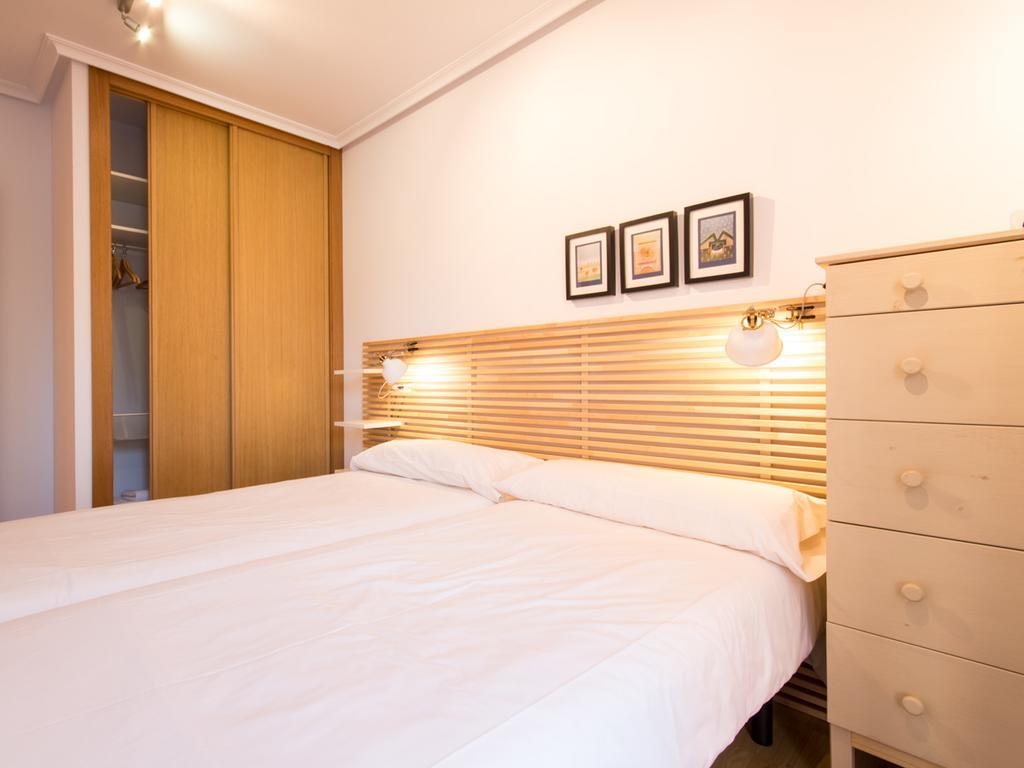 Apartamentos La Balandra De Muros Muros De Nalon Luaran gambar